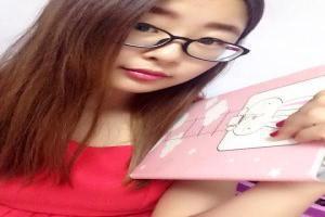 黑发绿瞳动漫人物女
